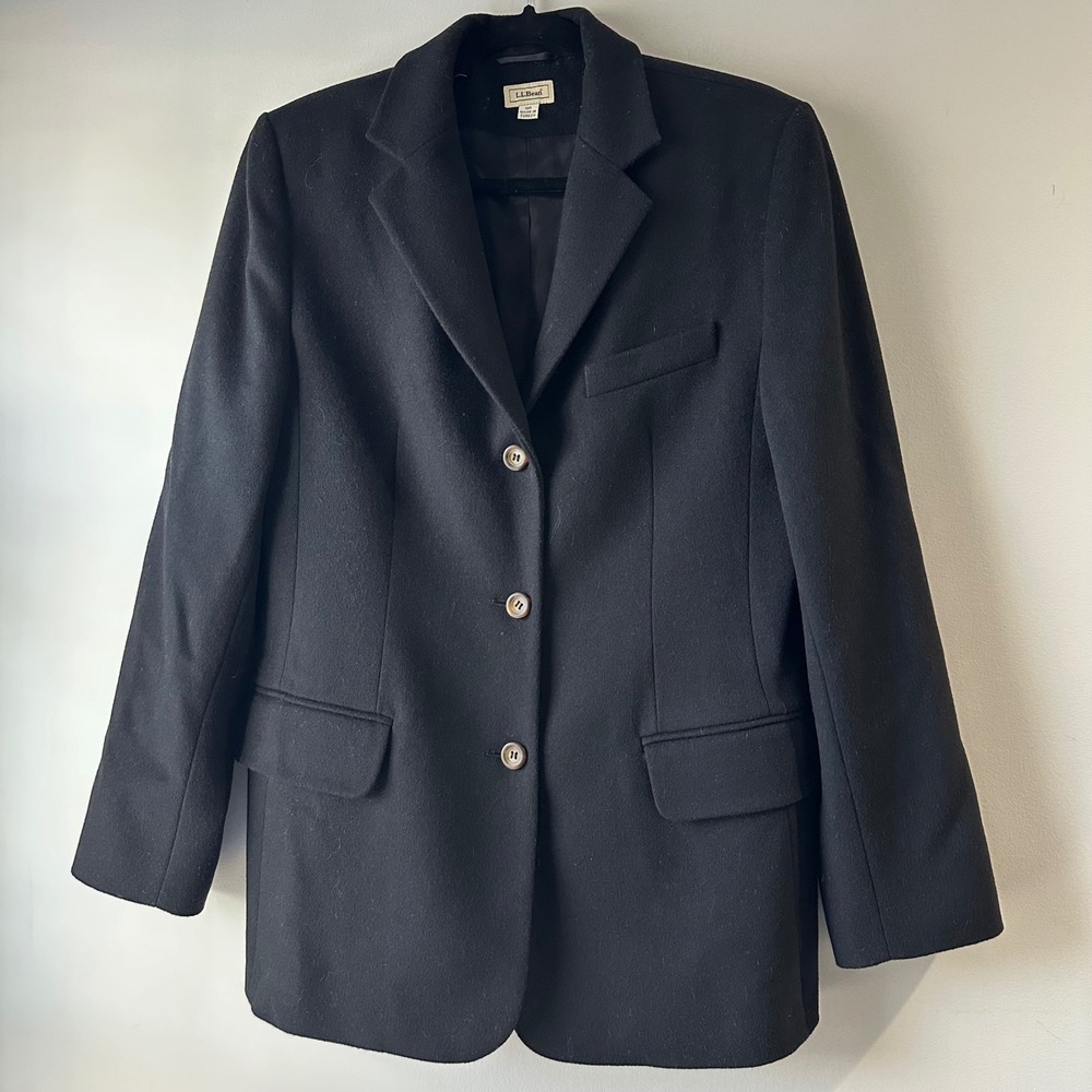 LL Bean Blazer Womens 10R Black Excellent Wool Cashmere Blend 3-Button Jacket